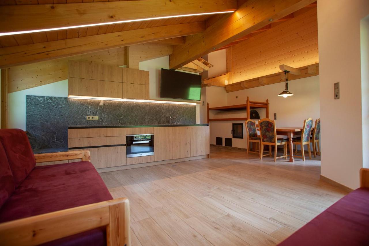 Peil Highend-Basic Apartments San Candido Exterior foto